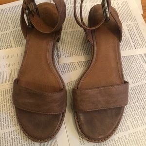 frye cindy 2 piece sandal